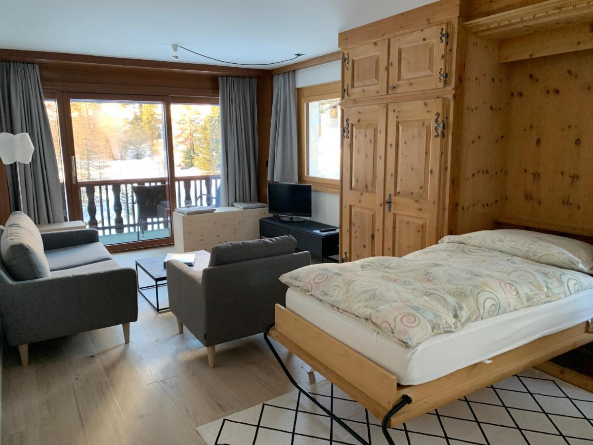 Chesa La Furia Lägenhet Pontresina Exteriör bild