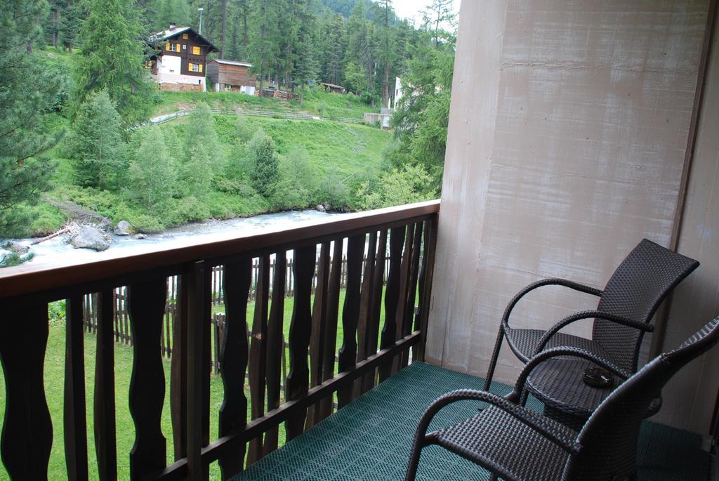 Chesa La Furia Lägenhet Pontresina Rum bild