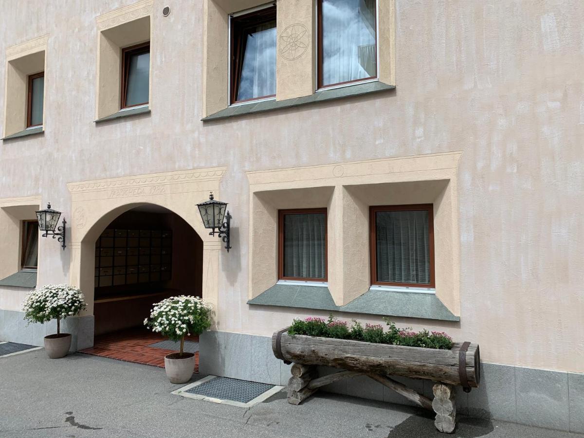 Chesa La Furia Lägenhet Pontresina Exteriör bild
